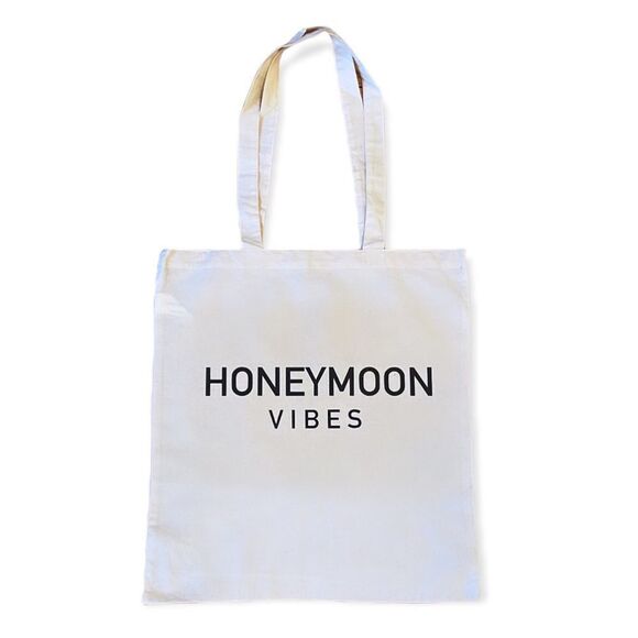 NWT Wool + Pepper Co. Honeymoon Vibes Tote Bag - Picture 1 of 3